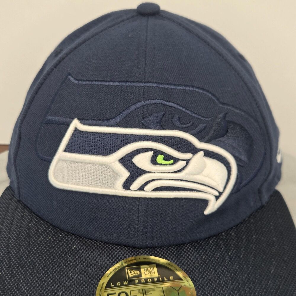 Seattle Seahawks Hat Cap Fitted Mens 7 Blue NFL Football 59FIFTY New Era